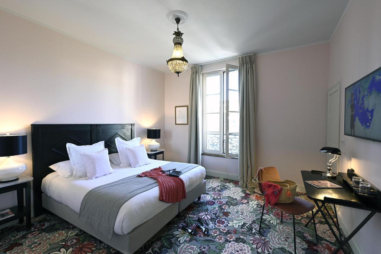 Grand Hotel Henri - Teritoria L'Isle-sur-la-Sorgue Bagian luar foto
