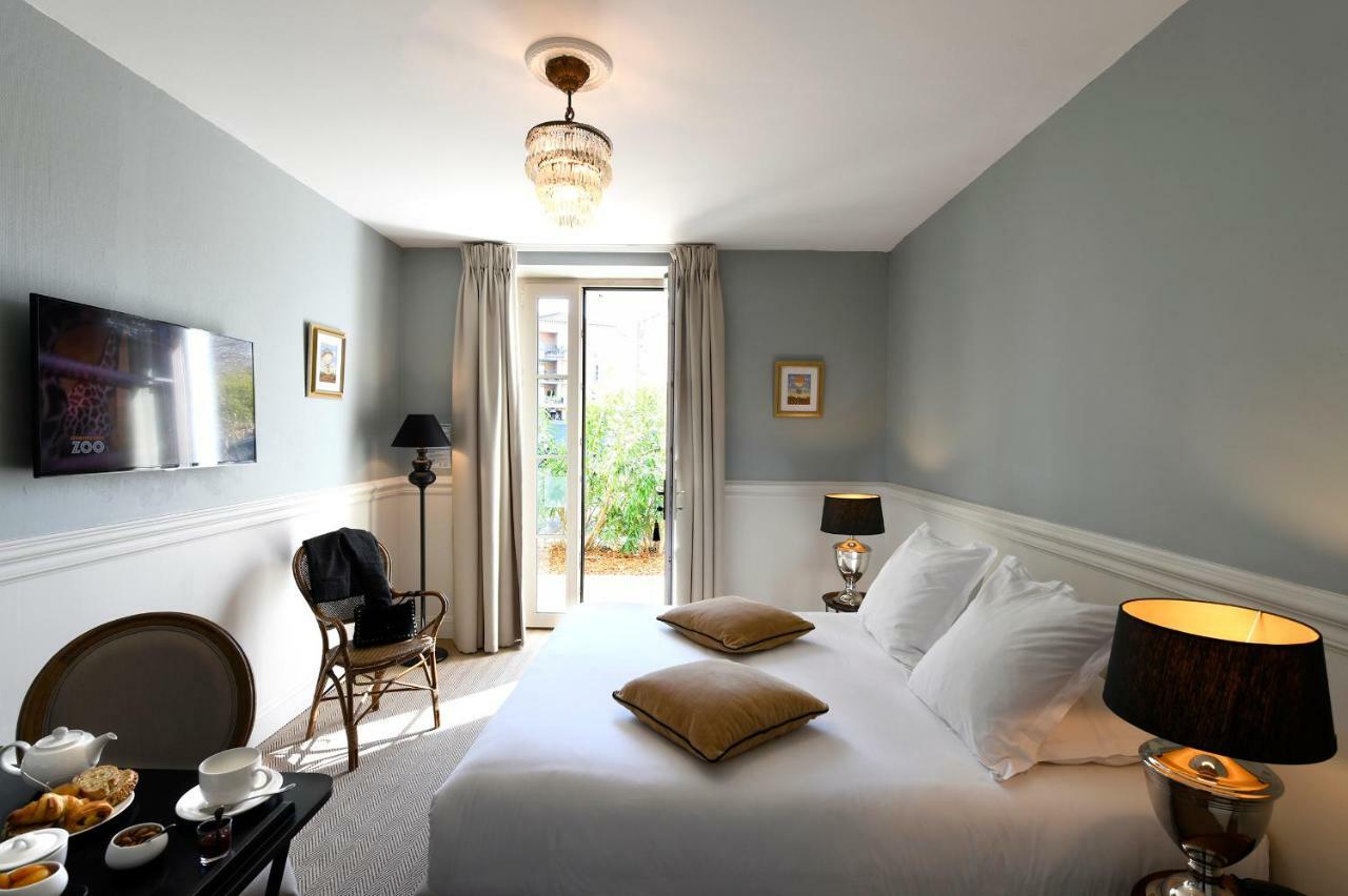 Grand Hotel Henri - Teritoria L'Isle-sur-la-Sorgue Bagian luar foto